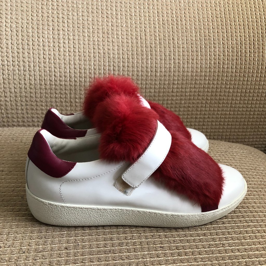 Moncler Women's White/ Burgundy Rabbit Fur Low Top Leather Sneakers